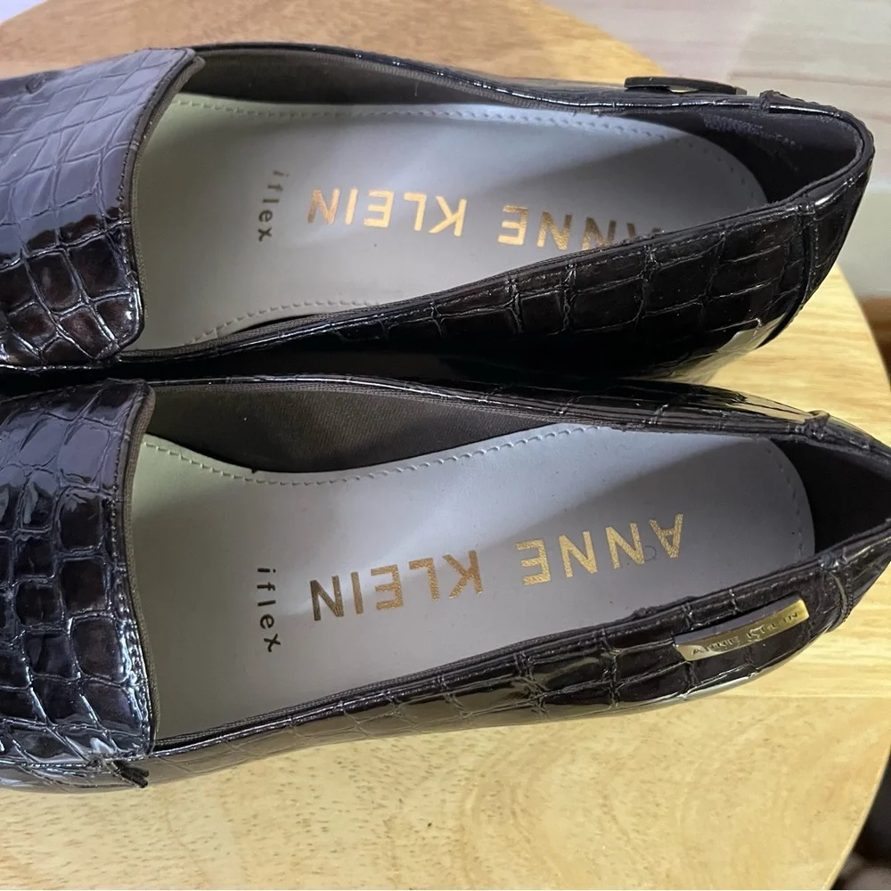 Ann Klein iflex Kamden Brown Croc Print‎ Flat Loafers Size 7.5